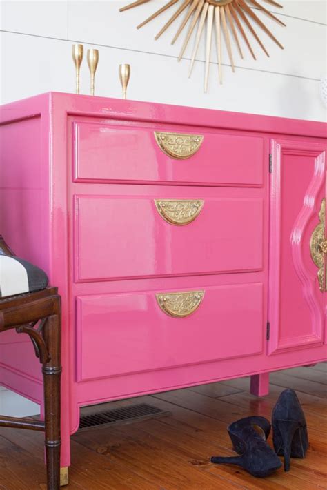 paint high gloss finish  wood furniture pink