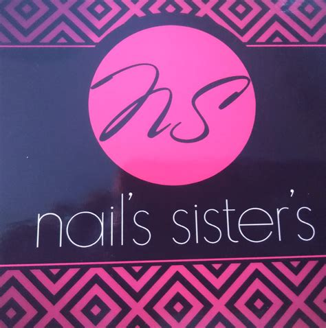 nails sisters