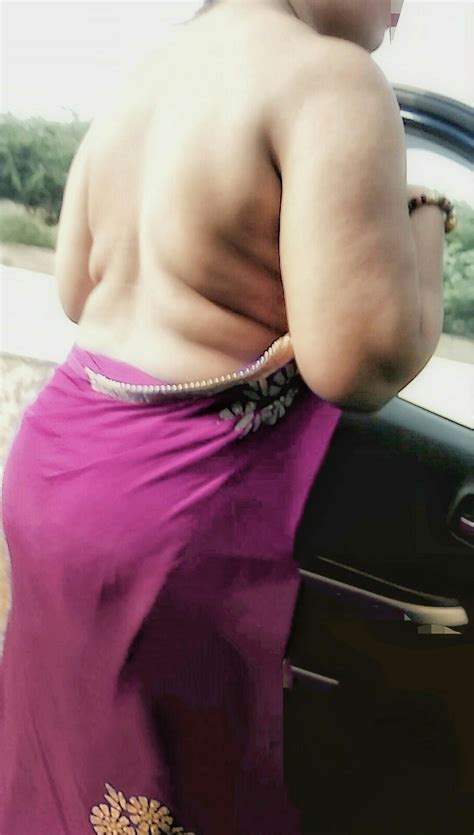 hot aunty backless sex in saree sitting car semi nude picture desi temper