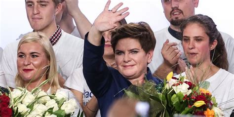 nationalist party wins poland s election wsj