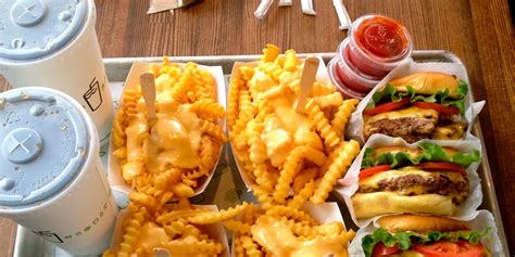 Shake Shack New York S Buzziest Burger Joint Opens In