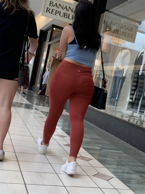 latina phat ass teen at the mall forum