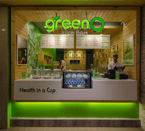 greeno juice bar retail design  behance