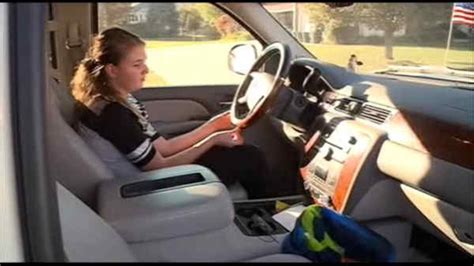 11 year old daughter takes wheel after mom has seizure in iowa abc13