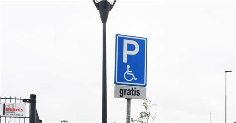 gratis parkeren op gehandicaptenplaatsen hulst zeeuws vlaanderen pzcnl