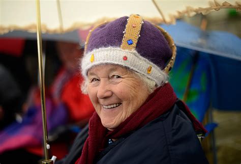 the queen s diamond jubilee parties and pageant in pictures uk news