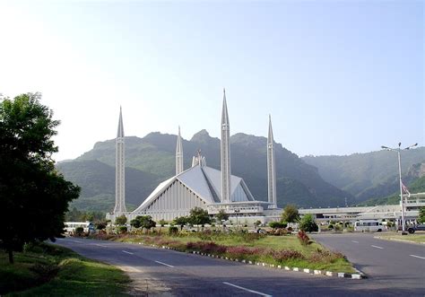 pakistan  beautiful faisal mosque islamabad