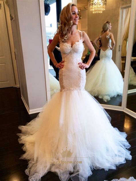 white lace spaghetti strap sheath mermaid wedding dress