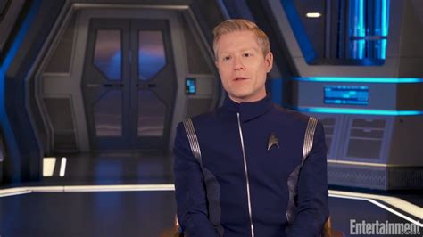 see anthony rapp in costume as the gay science officer on star trek