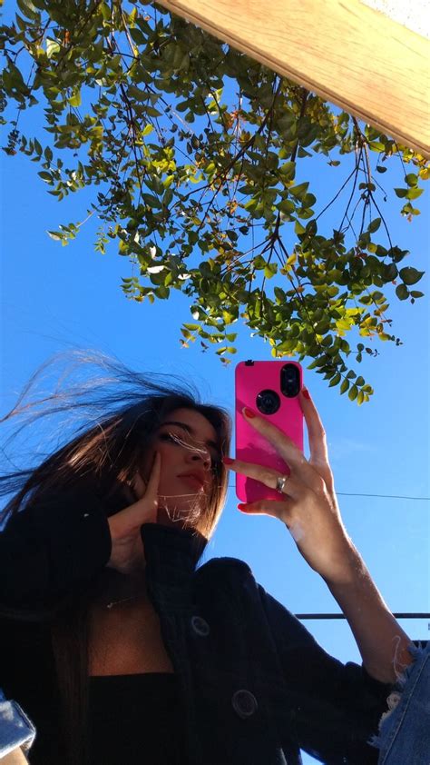 Pin By Emilye Lanzoni On Inspirações Mirror Selfie Selfie Snapchat