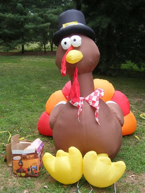 Huge Thanksgiving Turkey 6 Ft Lighted Airblown Inflatable Gemmy Gobble