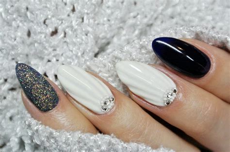 shell nails manicure nails nail art