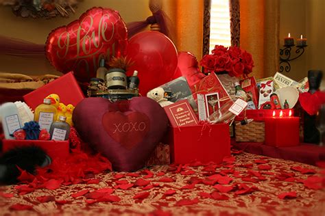 30 Romantic Valentines Day Decorations Ideas Magment