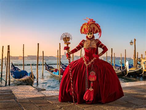 Ballet And Ball Gowns Dance Photo Workshop At The Venice Carnival Venice