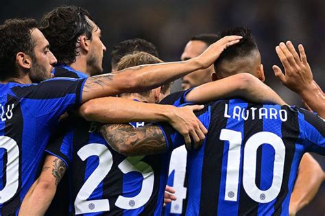 hasil liga italia inter milan bombardir gawang cremonese