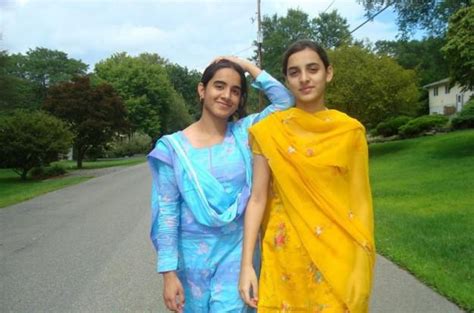 A Collection Of Beautiful Hindustani And Pakistani Girls