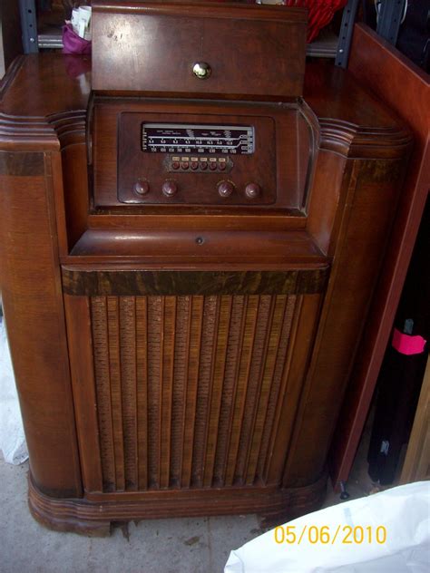 philco console radio turntable collectors weekly