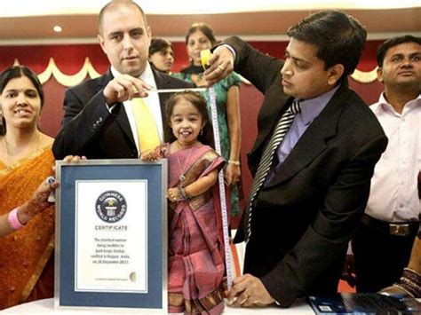 adorable photos of world s smallest woman and her husband