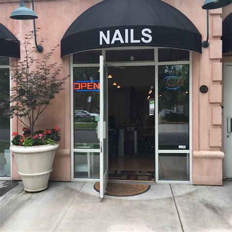 luxury nails nail salon spa  cherry creek north