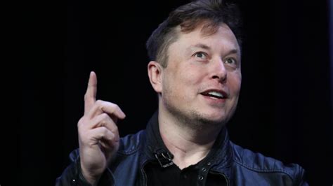 Elon Musk Tried To Sell Tesla To Apple Why Tim Cook Wouldn T Take The