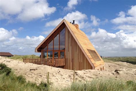 amazing wooden homes     grain lovepropertycom