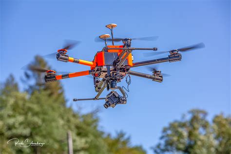 drone camera stabilizing gimbals gimbal camera stabilizer  drones