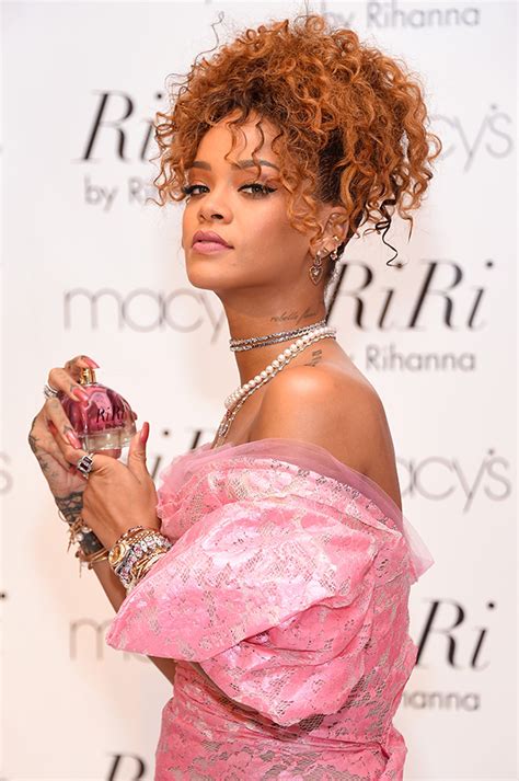 rihanna s makeup line — singer coming out with ‘fenty beauty hollywood life