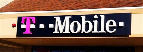 mobile posts  net loss subscriber increase industry buzz