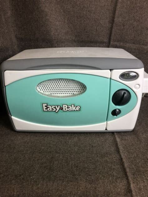 Vintage Hasbro 2003 Easy Bake Oven Model 35230 Ebay