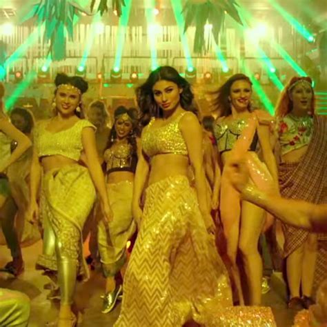 6 Stills Of Naagin Actress Mouni Roy From Her Item Number