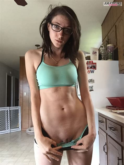 girls with glasses 45 pics of sexy teens nerds and college girls