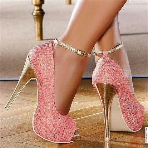 Hott And Ready For An Easter Outfit Heels High Heels