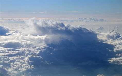 ueber den wolken foto bild jahreszeiten sommer luftfahrt bilder