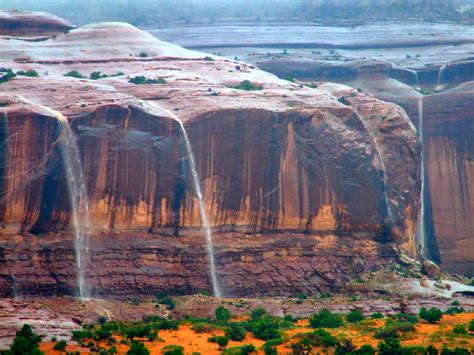 experience canyonlands national park