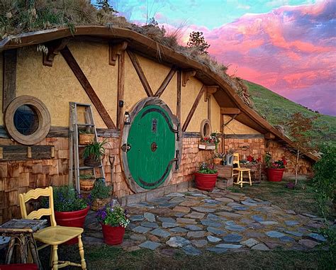 hobbit house  real      washington   airbnb