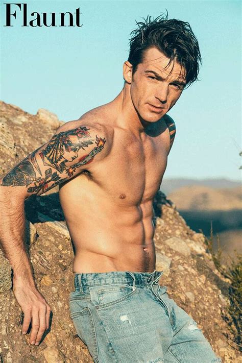 this is what drake bell looks like under all his clothing e news