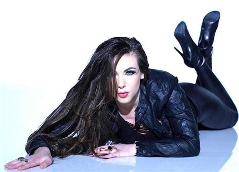 Beauty And Lifestyle Profile With Elize Ryd Singe