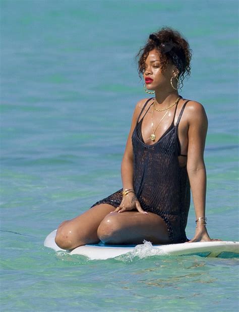 Rihanna Exposing Sexy Body And Hot Ass In Thong While