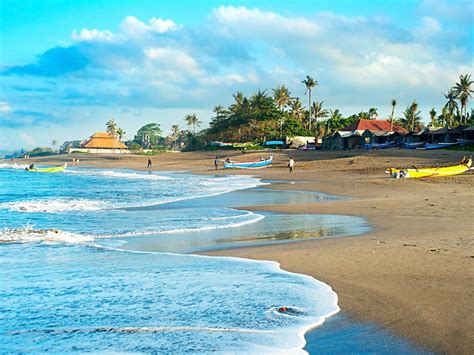 canggu bali indoneaia beaches map facts location attractions