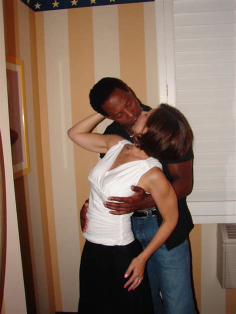 Interracial Cuckold Wives Deep Kissing With Tongue 102 Pics 2