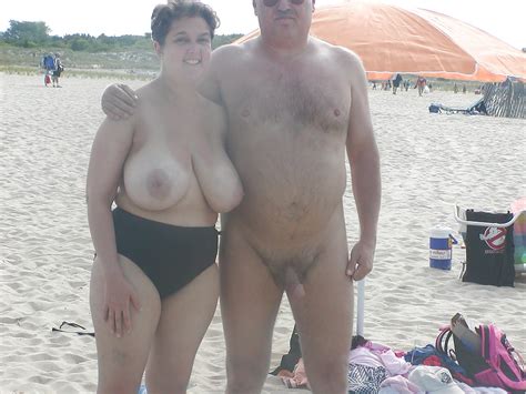 Amateur Big Boobs Mature And Granny Couple Nude 34 Pics