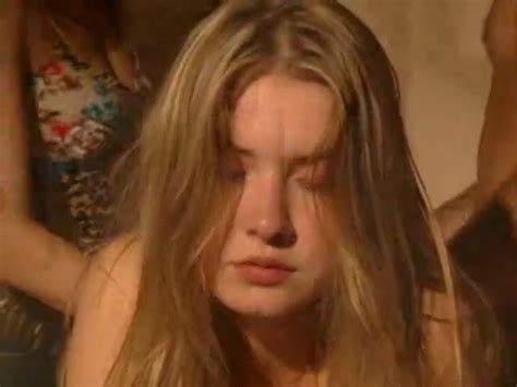 very cute blonde teen girl gets an sex lesson free porn 64 pt