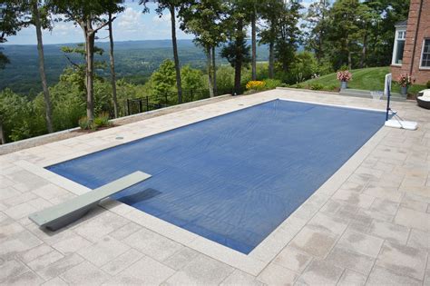 ultimate guide  choosing   pool cover ggr home inspections