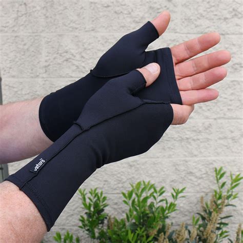 infrared fingerless mitten gloves light hand support  pain relief
