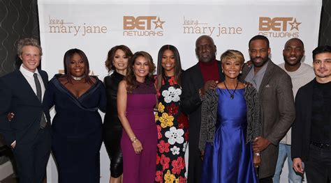 9 fast and fun facts you should know about the being mary jane cast