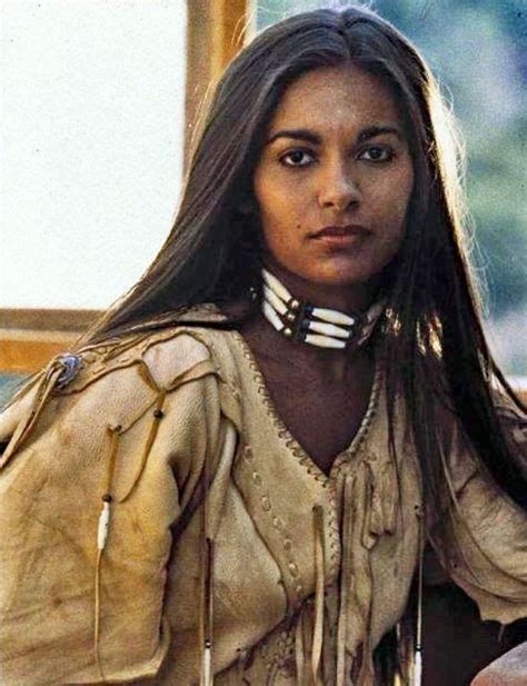 Pin By Xandee Story On Native American Native American Girls Native