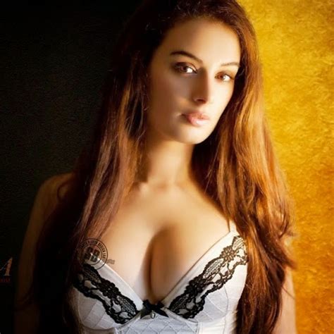 most sexiest and hot bollywood actresses page 12 of 92 unusual attractions