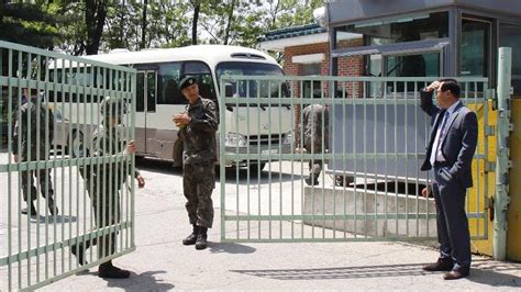 S Korean Military Says Reserve Soldier Goes On Shooting Spree 2 Dead