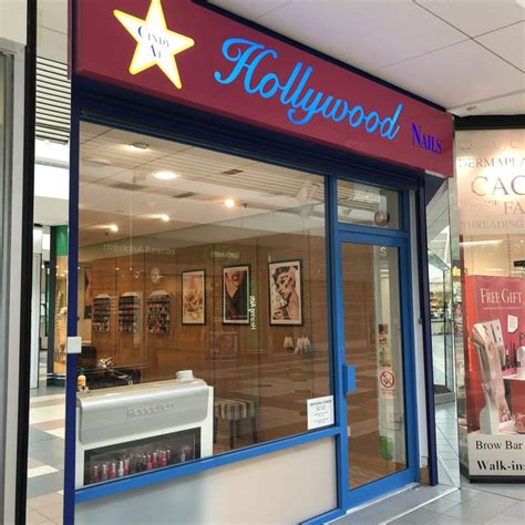 hollywood nails  avenue shopping centre newton mearns