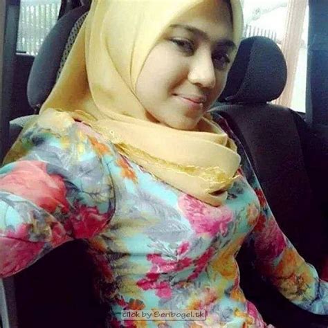 jilboobs melayu tetek 68 jilboobs awek bertudung baju ketat tetek